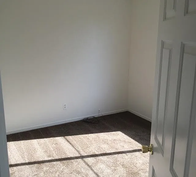 Bed Room Small