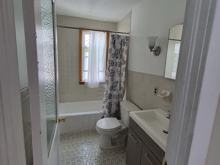 73 Brooklawn St — Photo 6