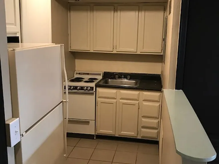 4920 Jamieson Ave #2D — Photo 15