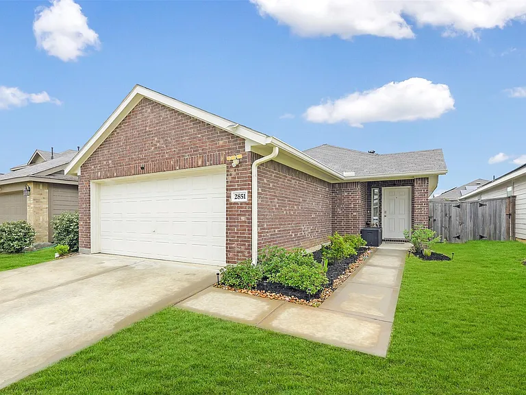 2851 Via Augusta Dr — Photo 1