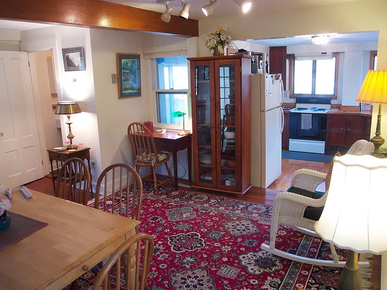 7 Clinton St — Photo 9