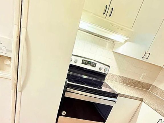 3rd image of 17289 Sunnybrook Dr