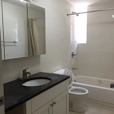 Rented by Kinyu Realty | media 8