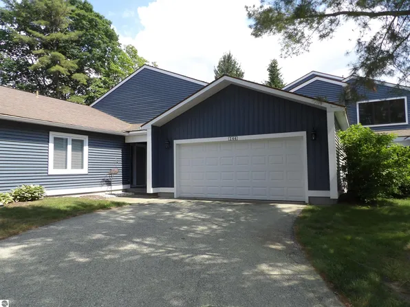 144 N Shore Dr W #19, Cadillac, MI 49601