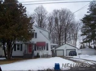 803 Park Dr, Rome, NY 13440