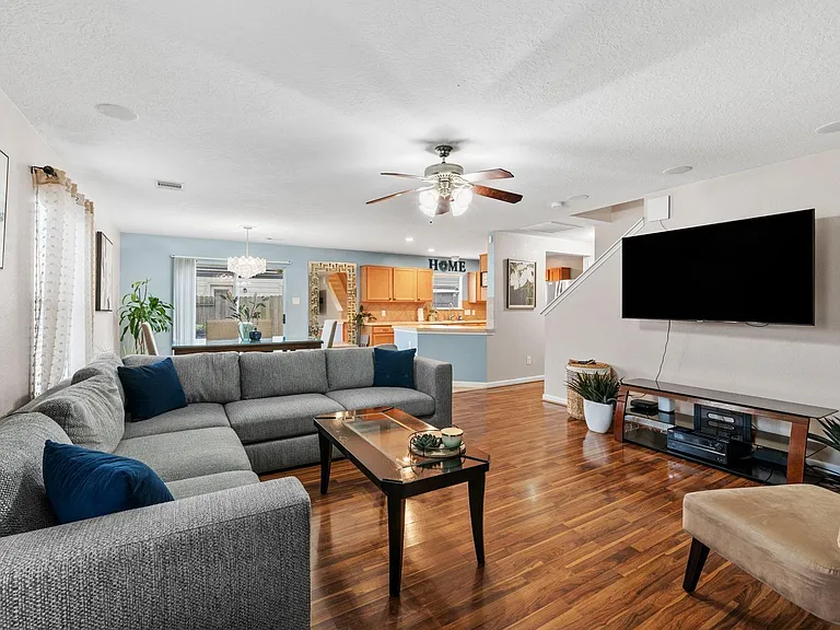 2903 Valiant Scene Ct — Photo 2
