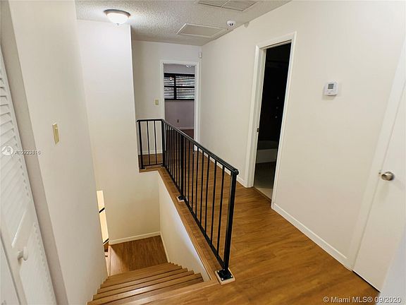 2nd image of 55 Matador Ln #2-25