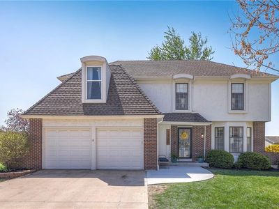 13700 S Locust St, Olathe, KS, 66062
