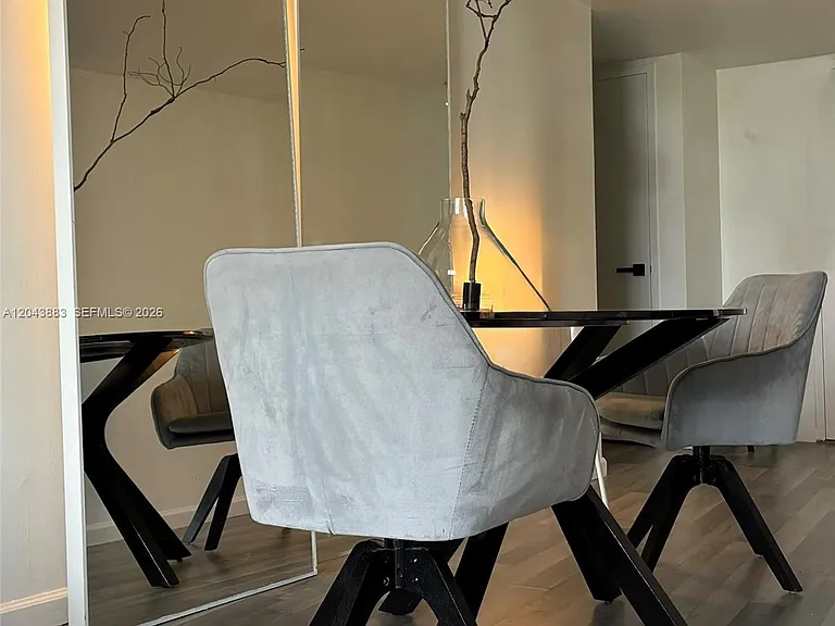 900 Bay Dr #207 — Photo 5