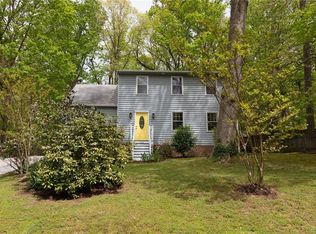 1413 Unison Dr, Midlothian, VA 23113