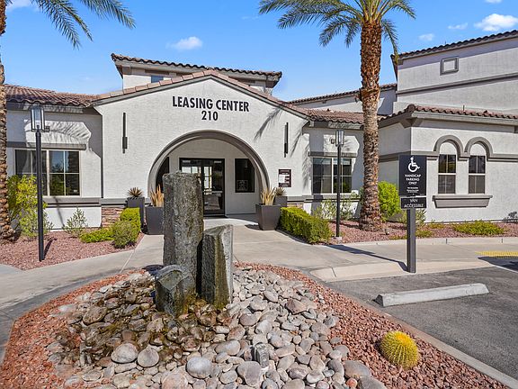 Leasing Center