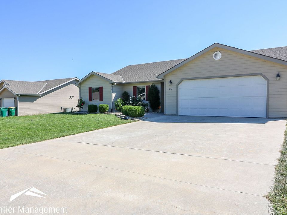 1st image of 416 Stone Grove Dr