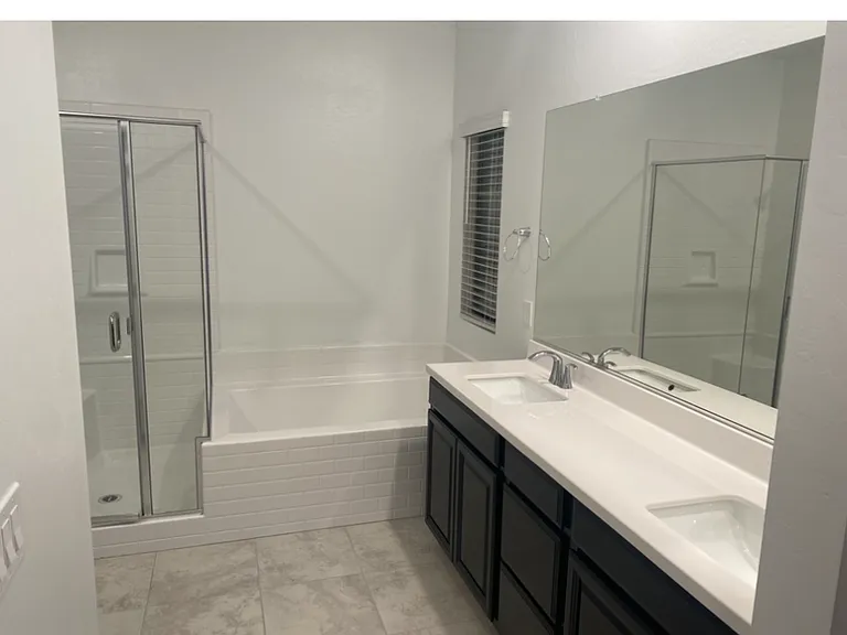 795 Grand Country Ave — Photo 9