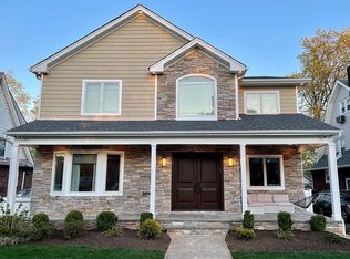 1297 Dickerson Rd, Teaneck, NJ 07666