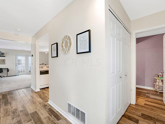 4th image of 6336 Lakeview Dr E #19-633