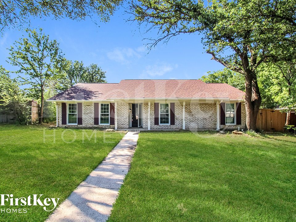 1st image of 1113 Wood Creek Cir