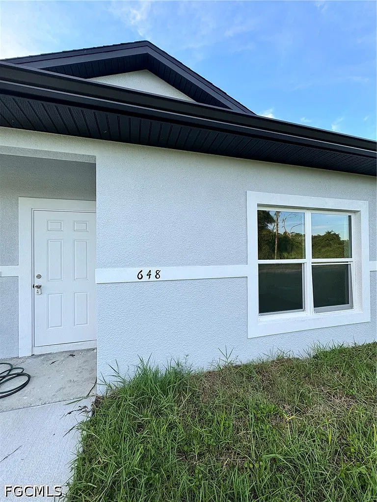 2 bed, 1.0 bath, 777 sqft, $1,650 — Photo 1