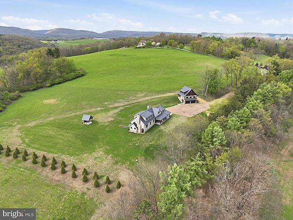 5th image of 755 Grammer Rd