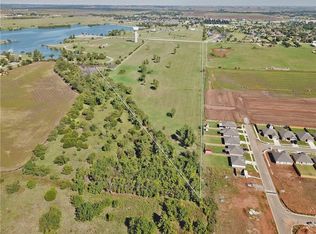 W Elm St, El Reno, OK 73036