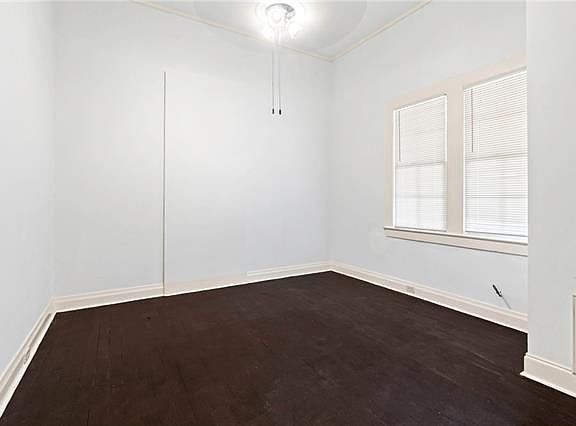 4th image of 142 Brooklyn Ave APT B