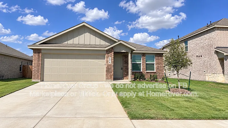 2216 Jesse James Ln