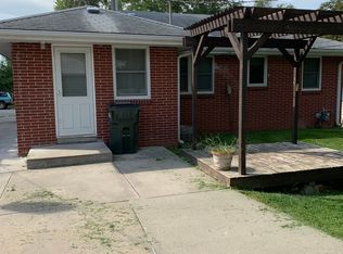 1130 Fairfield St, Lincoln, NE 68521