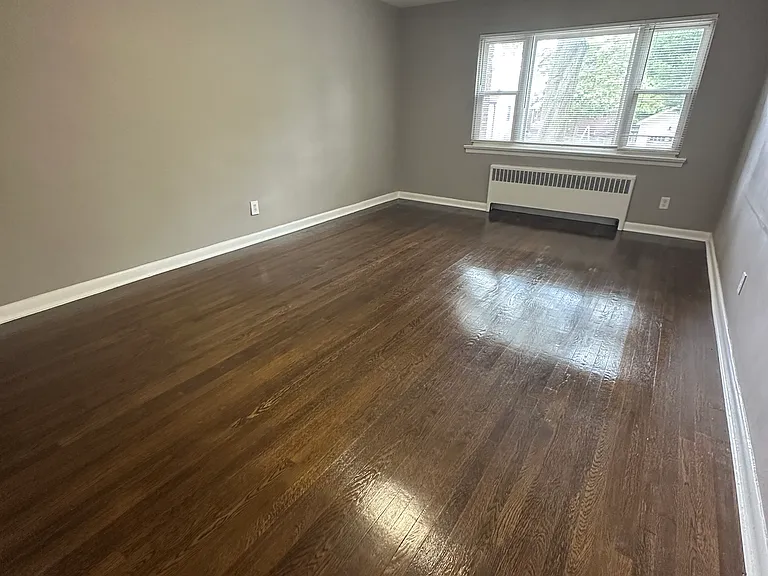 200 Broad Ave #B3 — Photo 5