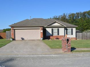 112 Peach St, Austin, AR 72007
