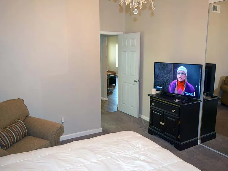 740 Crossridge Ct — Photo 12