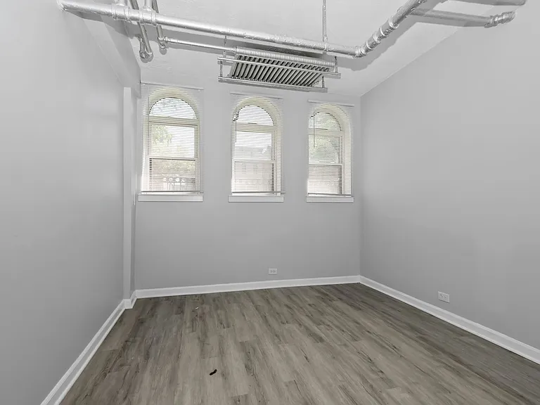 4344 Ellis MOBILITY ZONE — Photo 46