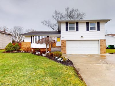 904 Rose Blvd, Highland Heights, OH, 44143