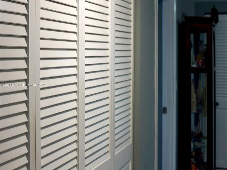 300 Bayview Dr #1206 — Photo 36
