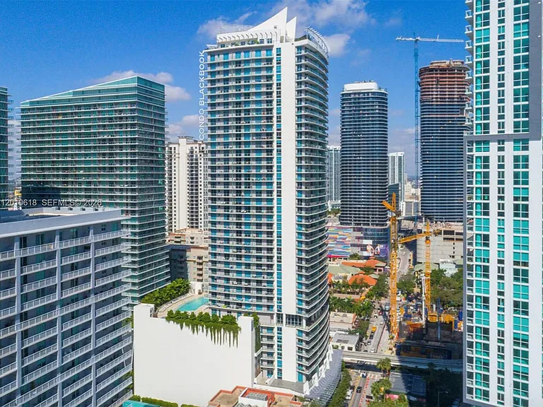 1100 S Miami Ave #2407 — Photo 12