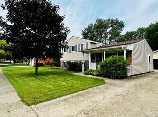 329 Cranbrook Blvd, Monroe, MI 48162