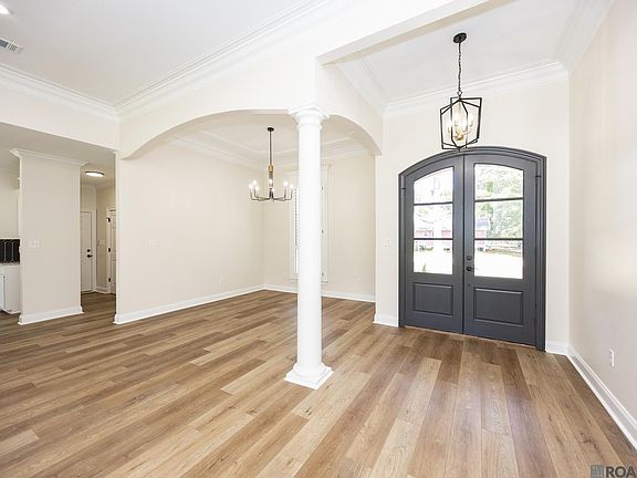 3rd image of 11120 Sims Rd