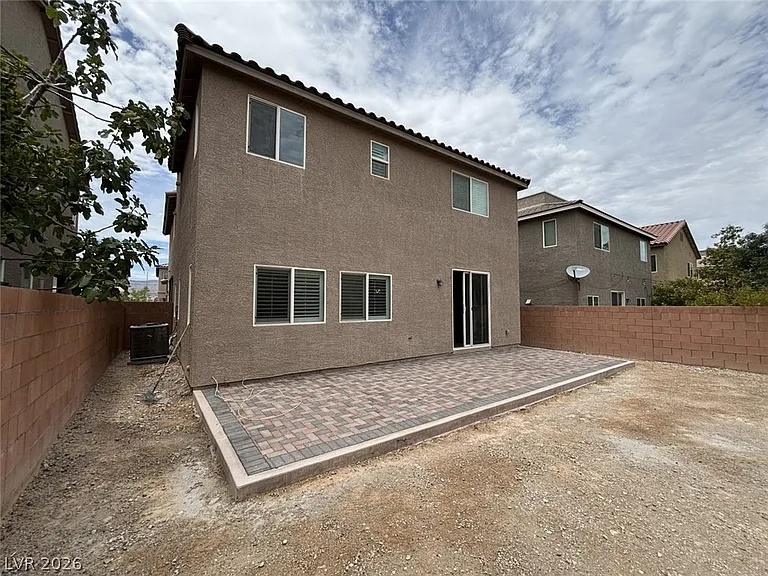 5582 Sancho Throne Rd — Photo 26