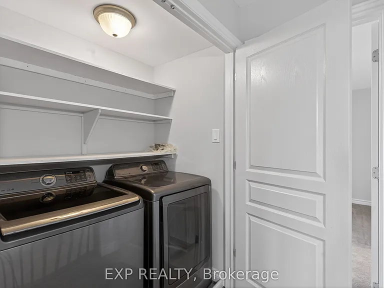 322 Rainrock Cres — Photo 21