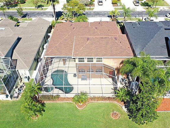 4th image of 12910 Castlemaine Dr