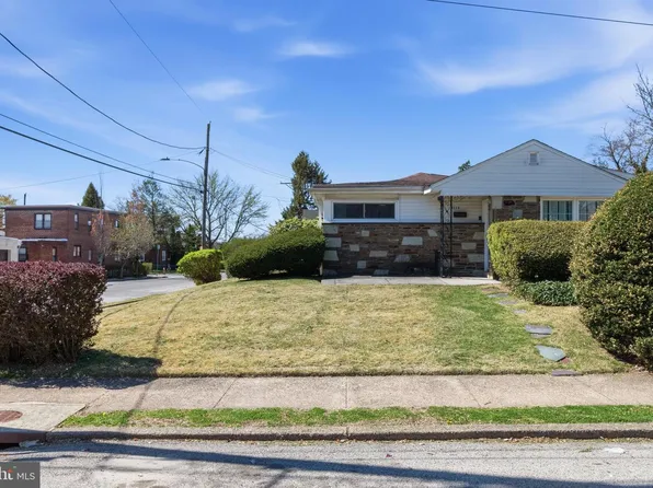 8112 Gilbert St, Philadelphia, PA 19150