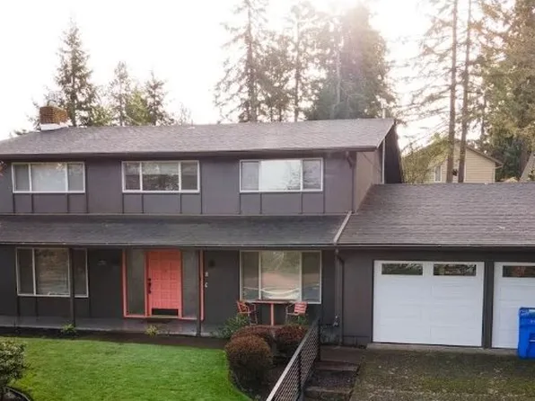 1520 W 28th Pl, Eugene, OR 97405