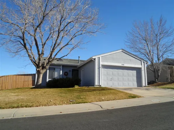 2746 S Sedalia St, Aurora, CO 80013