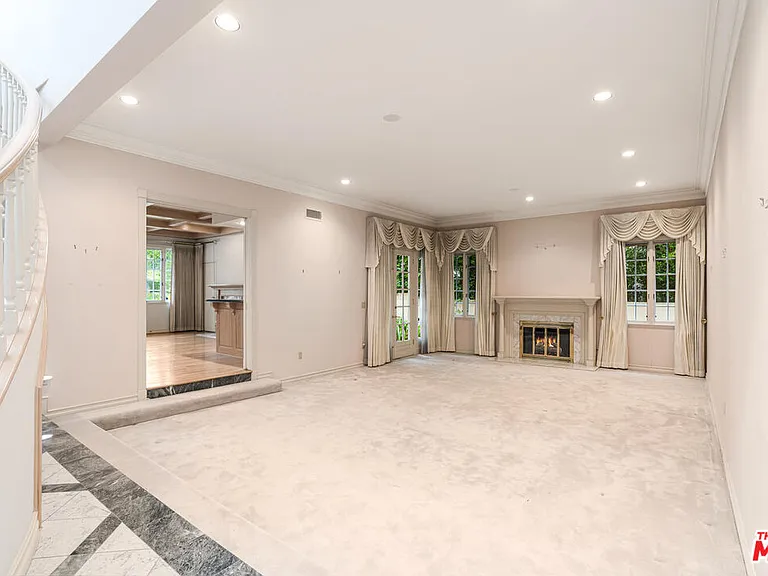 604 N Linden Dr — Photo 10