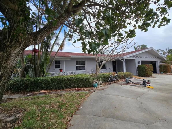 6496 FAIRWAY VIEW BOULEVARD S, ST PETERSBURG, FL 33707