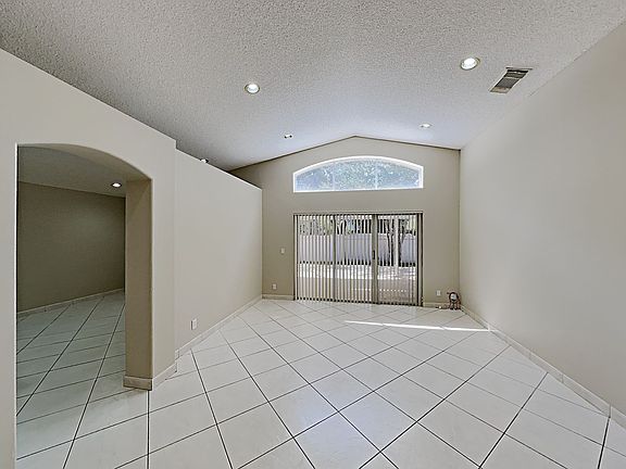 4th image of 3448 SW 51st St