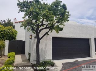 6 Canyon Ln, Corona Del Mar, CA 92625