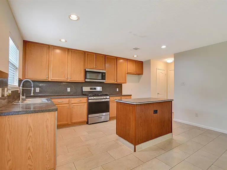 29198 Legends Green Dr — Photo 19