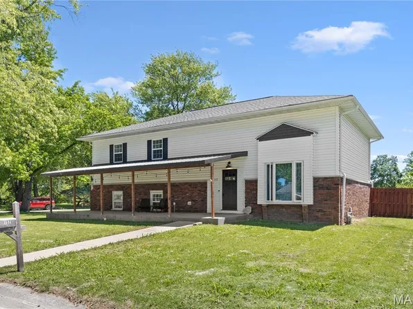 152 Arlington Dr, Granite City, IL 62040