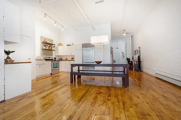 Rented by Corbett & Dullea Realty | media 9