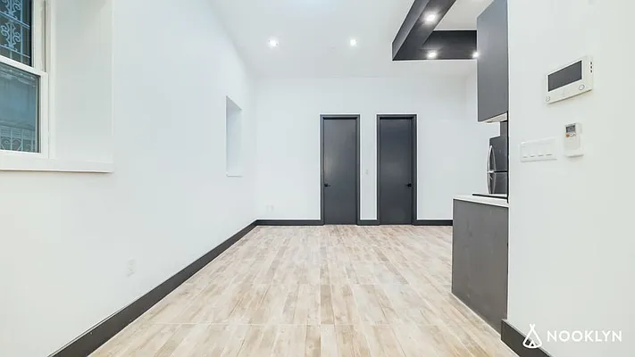 Rented by Nooklyn NYC LLC | media 6