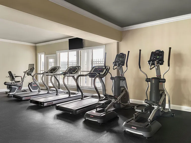 C242940_ChattahoocheeRidge_GYM_01_04